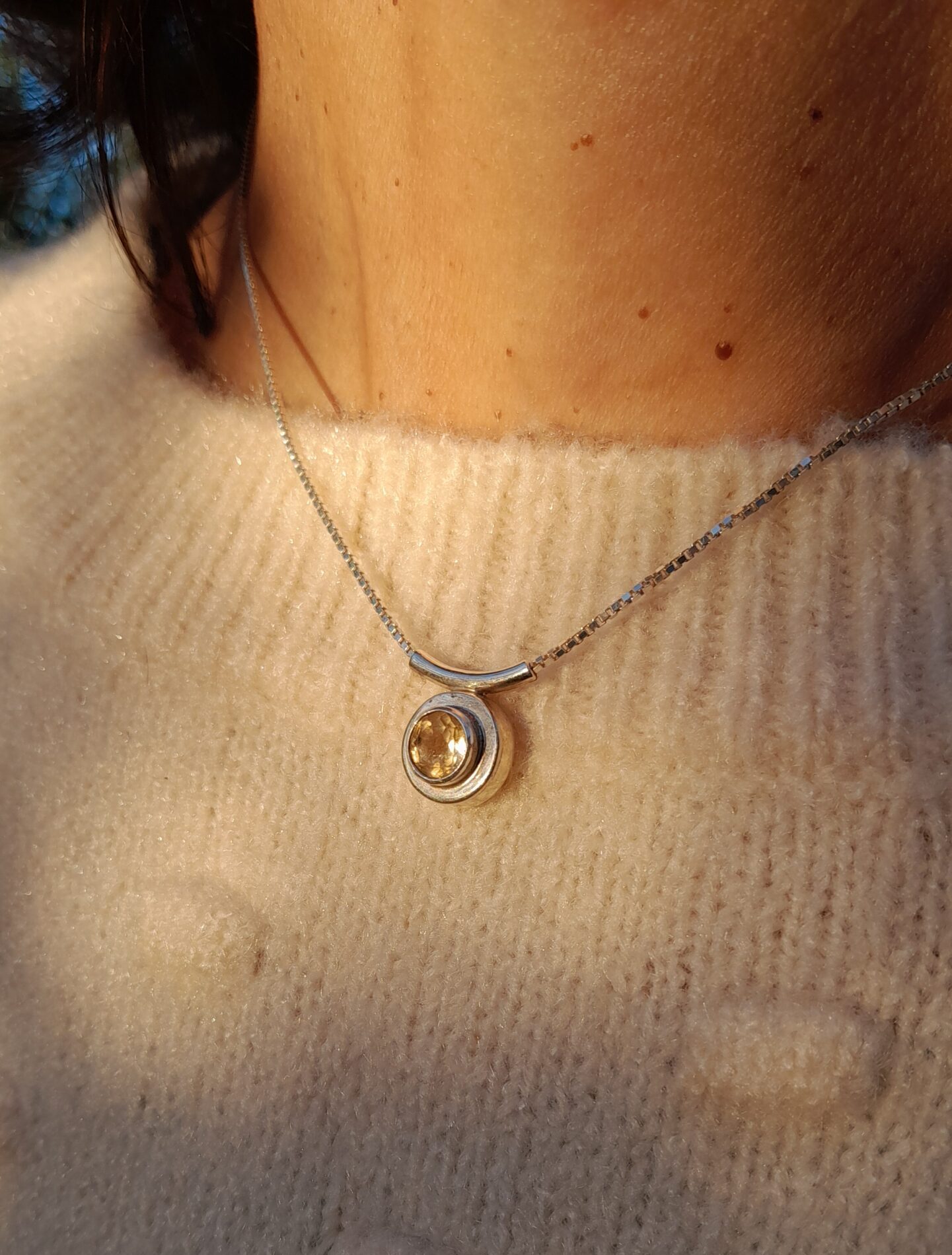 Inicio dije citrino luz